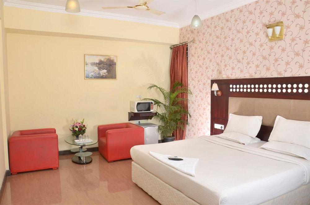 Solitaire Suites Bangalore Eksteriør bilde